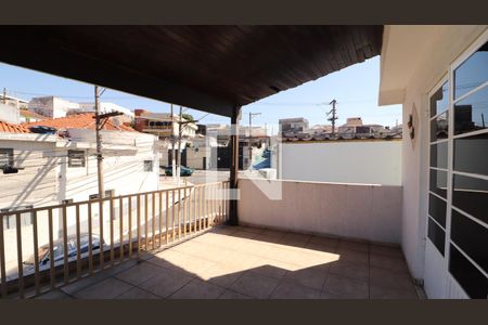 Casa à venda com 110m², 3 quartos e 2 vagasVaranda