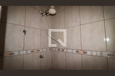 Casa à venda com 110m², 3 quartos e 2 vagasBanheiro