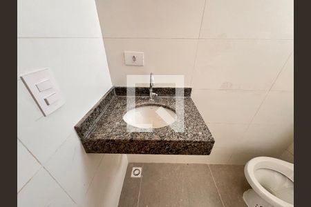 Apartamento à venda com 94m², 2 quartos e 1 vaga Apartamento à venda com 94m², 2 quartos e 1 vagaBanheiro da Suíte