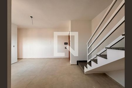 Apartamento à venda com 94m², 2 quartos e 1 vaga Apartamento à venda com 94m², 2 quartos e 1 vagaCozinha
