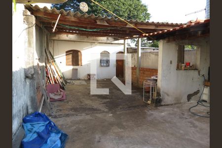 Casa à venda com 200m², 3 quartos e 2 vagasEdícula