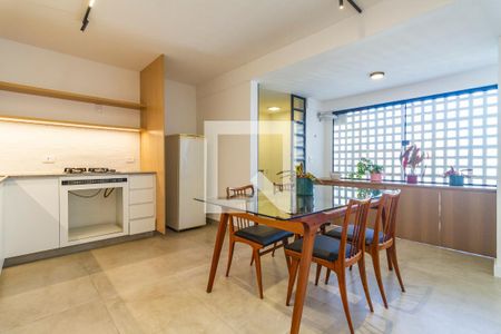 Cozinha de apartamento para alugar com 2 quartos, 80m² em Pinheiros, São Paulo