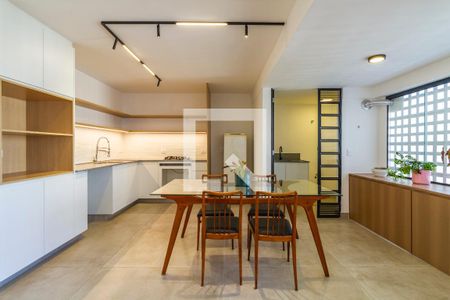 Cozinha de apartamento para alugar com 2 quartos, 80m² em Pinheiros, São Paulo