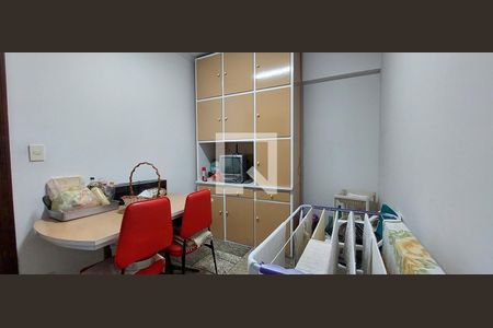 Apartamento à venda com 170m², 3 quartos e 3 vagasQuarto serviço