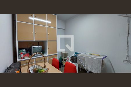 Apartamento à venda com 170m², 3 quartos e 3 vagasQuarto serviço