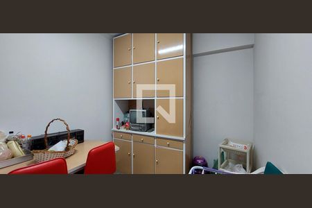 Apartamento à venda com 170m², 3 quartos e 3 vagasQuarto serviço