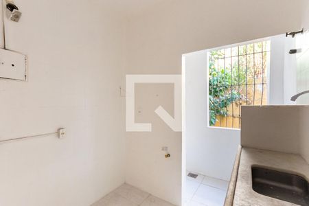 Apartamento à venda com 45m², 1 quarto e sem vagaCozinha e Área de Serviço