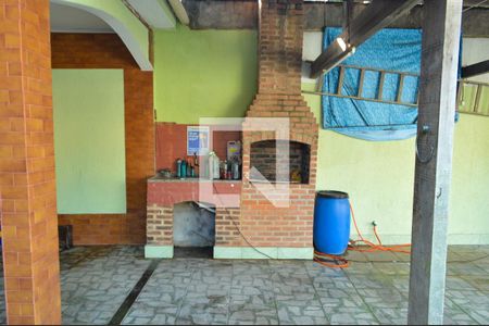 Casa à venda com 72m², 2 quartos e 2 vagas Casa à venda com 72m², 2 quartos e 2 vagasChurrasqueira