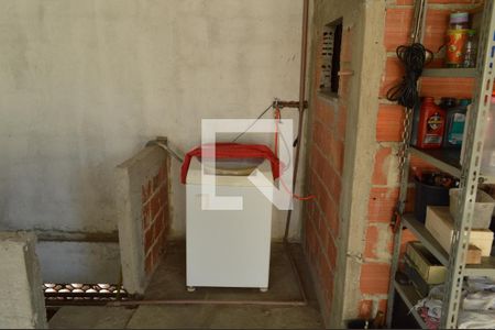 Casa à venda com 72m², 2 quartos e 2 vagas Casa à venda com 72m², 2 quartos e 2 vagasÁrea de Serviço