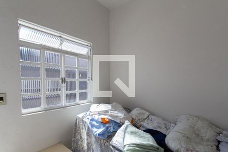 Casa à venda com 300m², 4 quartos e 2 vagas Casa à venda com 300m², 4 quartos e 2 vagasQuarto de Serviço