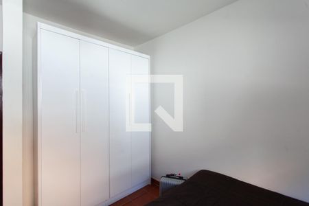 Casa à venda com 300m², 4 quartos e 2 vagas Casa à venda com 300m², 4 quartos e 2 vagasQuarto 1