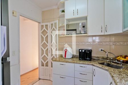 Apartamento à venda com 74m², 3 quartos e 1 vaga Apartamento à venda com 74m², 3 quartos e 1 vagaCozinha