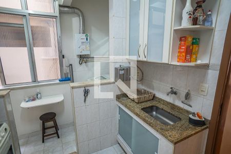Apartamento à venda com 66m², 2 quartos e sem vaga Apartamento à venda com 66m², 2 quartos e sem vagaCozinha