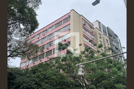 Apartamento à venda com 66m², 2 quartos e sem vaga Apartamento à venda com 66m², 2 quartos e sem vagaFachada do Prédio