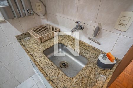 Apartamento à venda com 66m², 2 quartos e sem vaga Apartamento à venda com 66m², 2 quartos e sem vagaCozinha