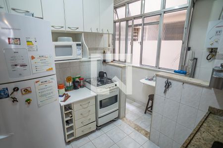 Apartamento à venda com 66m², 2 quartos e sem vaga Apartamento à venda com 66m², 2 quartos e sem vagaCozinha
