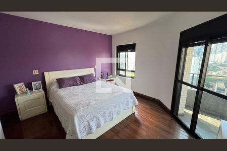 Apartamento à venda com 280m², 4 quartos e 4 vagas Apartamento à venda com 280m², 4 quartos e 4 vagasSuite 3