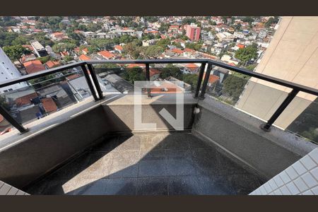 Apartamento à venda com 280m², 4 quartos e 4 vagas Apartamento à venda com 280m², 4 quartos e 4 vagasVaranda da suite 3