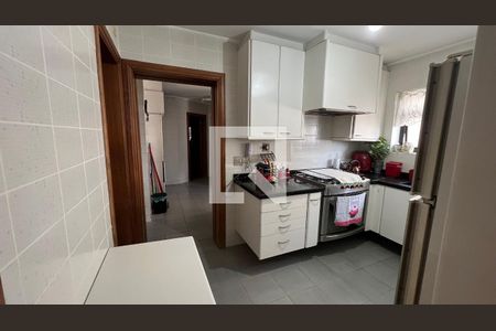 Apartamento à venda com 280m², 4 quartos e 4 vagas Apartamento à venda com 280m², 4 quartos e 4 vagasCozinha