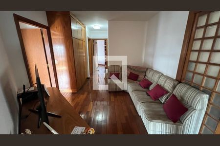 Apartamento à venda com 280m², 4 quartos e 4 vagas Apartamento à venda com 280m², 4 quartos e 4 vagasSala privativa
