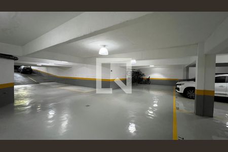 Apartamento à venda com 280m², 4 quartos e 4 vagas Apartamento à venda com 280m², 4 quartos e 4 vagasGaragem
