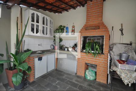 Casa à venda com 320m², 3 quartos e 5 vagasChurrasqueira