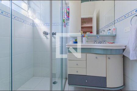 Casa à venda com 280m², 3 quartos e 4 vagasBanheiro da Suíte 1