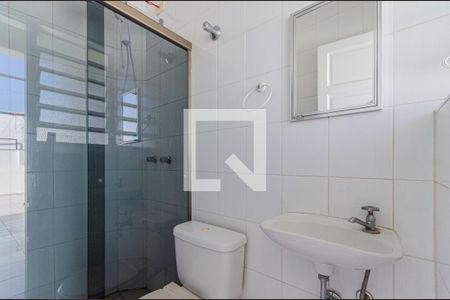 Casa à venda com 280m², 3 quartos e 4 vagasBanheiro de serviço