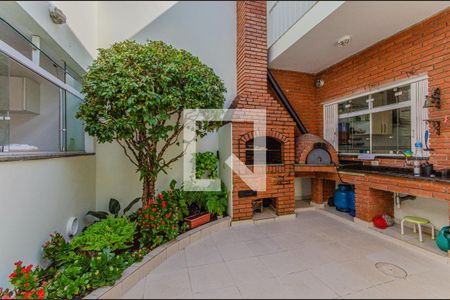 Casa à venda com 280m², 3 quartos e 4 vagasQuintal