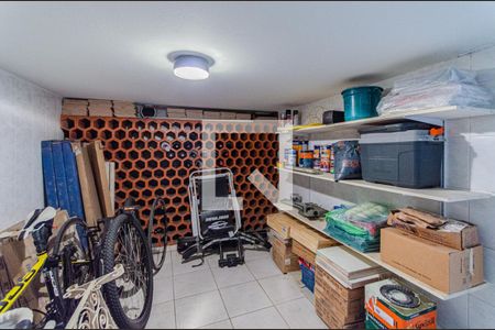 Casa à venda com 280m², 3 quartos e 4 vagasPorão