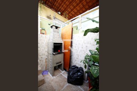 Casa à venda com 100m², 4 quartos e 1 vagaChurrasqueira