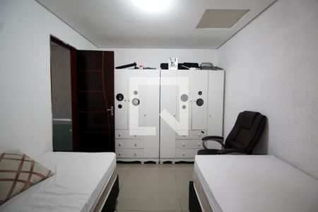 Casa à venda com 100m², 4 quartos e 1 vagaQuarto 4