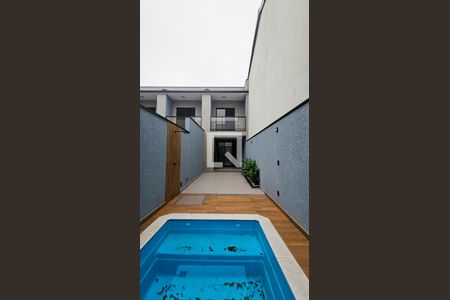 Casa à venda com 130m², 3 quartos e 2 vagas Casa à venda com 130m², 3 quartos e 2 vagasQuintal