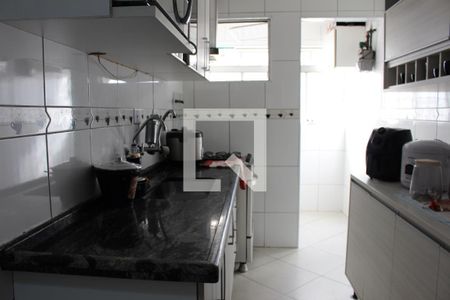 Apartamento à venda com 60m², 2 quartos e 1 vagaCozinha