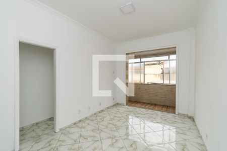 Sala de apartamento para alugar com 2 quartos, 70m² em Olaria, Rio de Janeiro