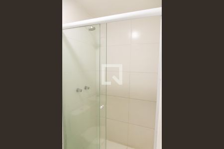 Apartamento à venda com 58m², 1 quarto e 1 vaga Apartamento à venda com 58m², 1 quarto e 1 vagaBanheiro da suíte