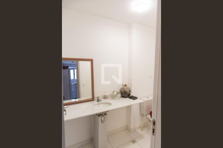 Apartamento à venda com 58m², 1 quarto e 1 vaga Apartamento à venda com 58m², 1 quarto e 1 vagaBanheiro