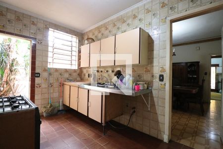 Casa à venda com 800m², 4 quartos e 6 vagasCozinha