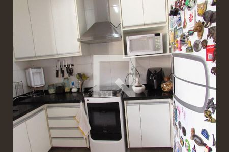 Cozinha de apartamento à venda com 3 quartos, 137m² em Vila Suzana, São Paulo