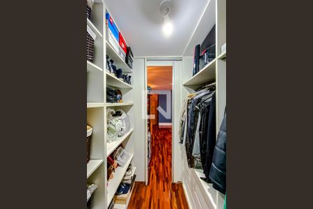 Apartamento à venda com 120m², 3 quartos e 1 vagaQuarto 3 - Armários