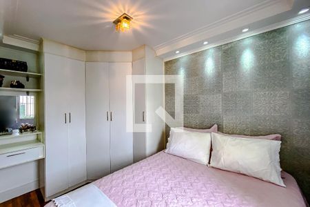 Apartamento à venda com 120m², 3 quartos e 1 vagaQuarto 2
