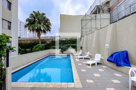 Apartamento à venda com 120m², 3 quartos e 1 vagaÁrea comum - Piscina