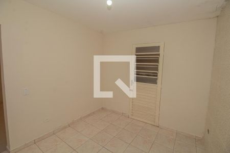 Casa à venda com 241m², 2 quartos e 2 vagasQuarto