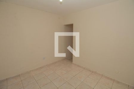 Casa à venda com 241m², 2 quartos e 2 vagasQuarto