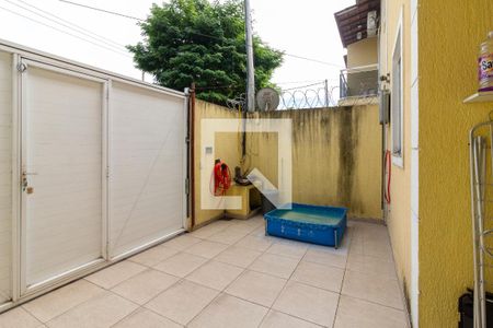 Casa à venda com 68m², 2 quartos e 1 vaga Casa à venda com 68m², 2 quartos e 1 vagaÁrea externa