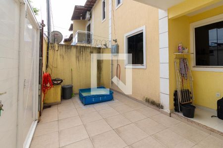 Casa à venda com 68m², 2 quartos e 1 vaga Casa à venda com 68m², 2 quartos e 1 vagaÁrea externa
