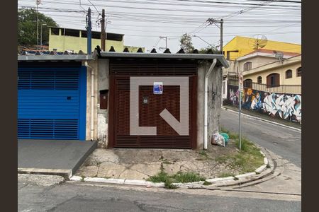 Casa à venda com 136m², 3 quartos e 2 vagasFachada com plaquinha