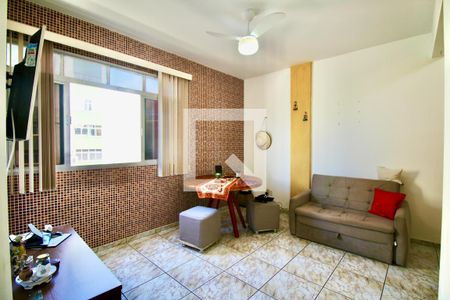 Sala de apartamento para alugar com 1 quarto, 65m² em Pituba, Salvador