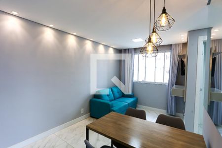 sala de apartamento para alugar com 2 quartos, 40m² em Vila Plana, São Paulo