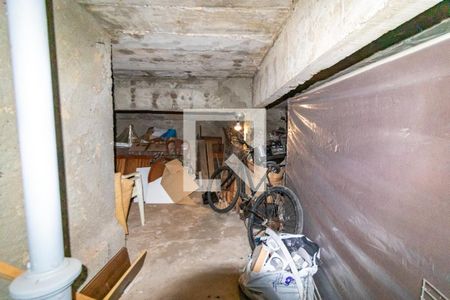 Casa à venda com 240m², 5 quartos e 3 vagas Casa à venda com 240m², 5 quartos e 3 vagasÁrea Externa